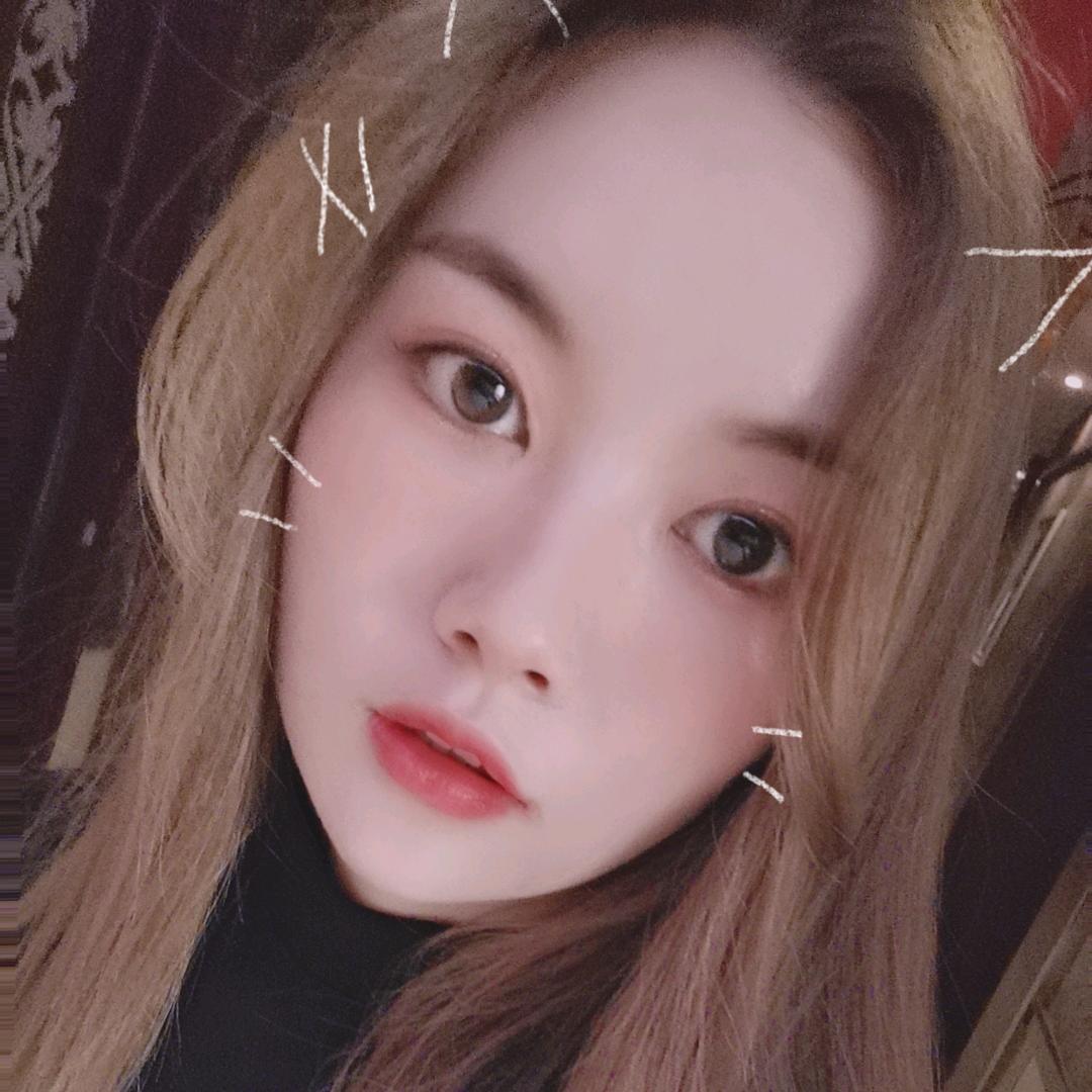 @小周周吖@