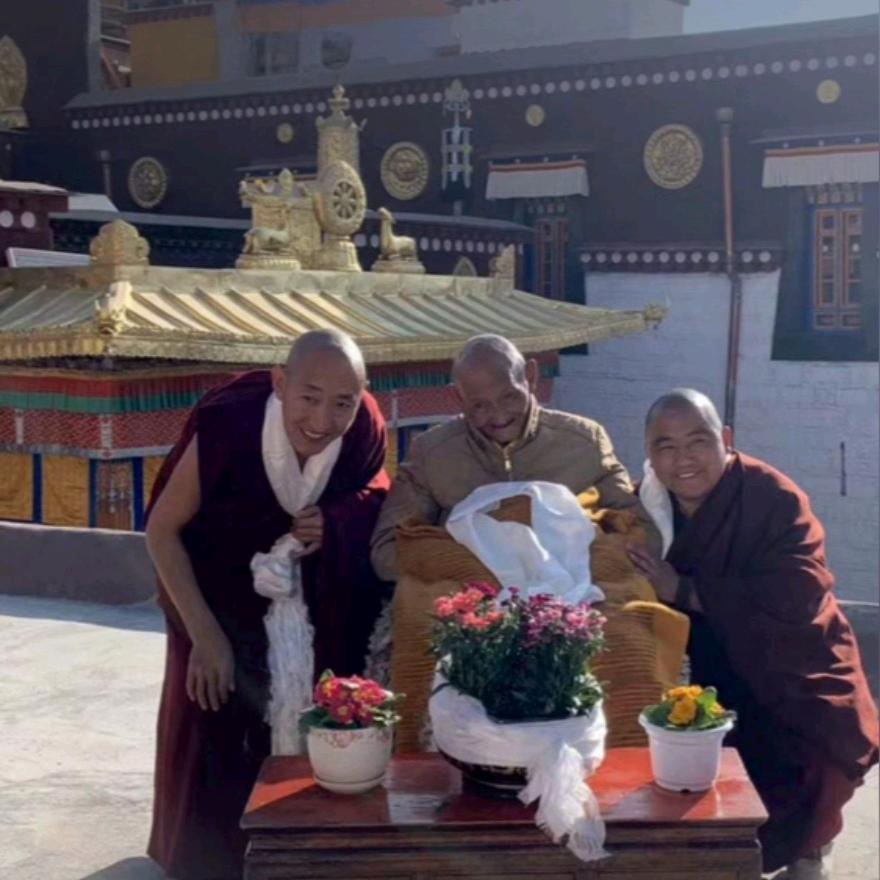 【9749】雪域男孩