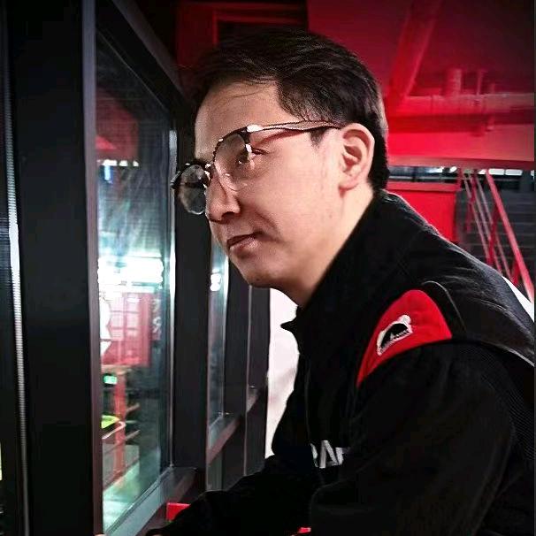 球报站长杰森直播
