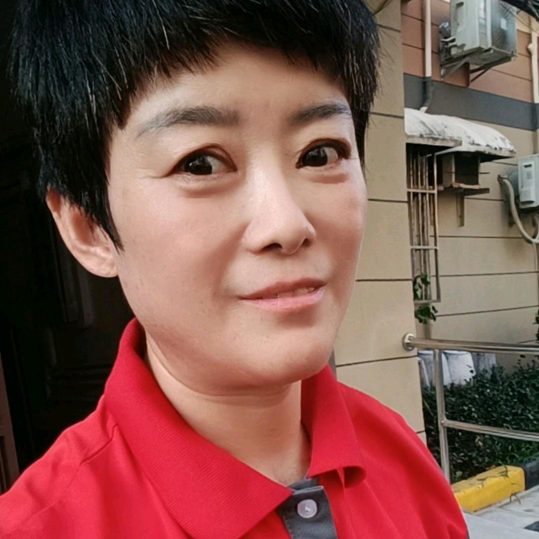 家政保洁师杨阿姨收徒弟