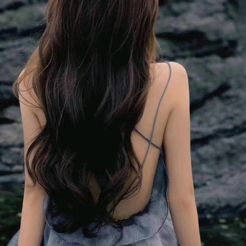 🚬🥃易醉˃̣̣̥᷄❤️易碎