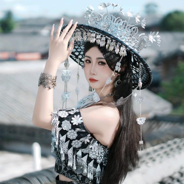 周周-