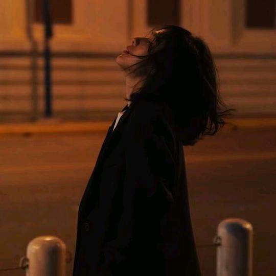 緮谏