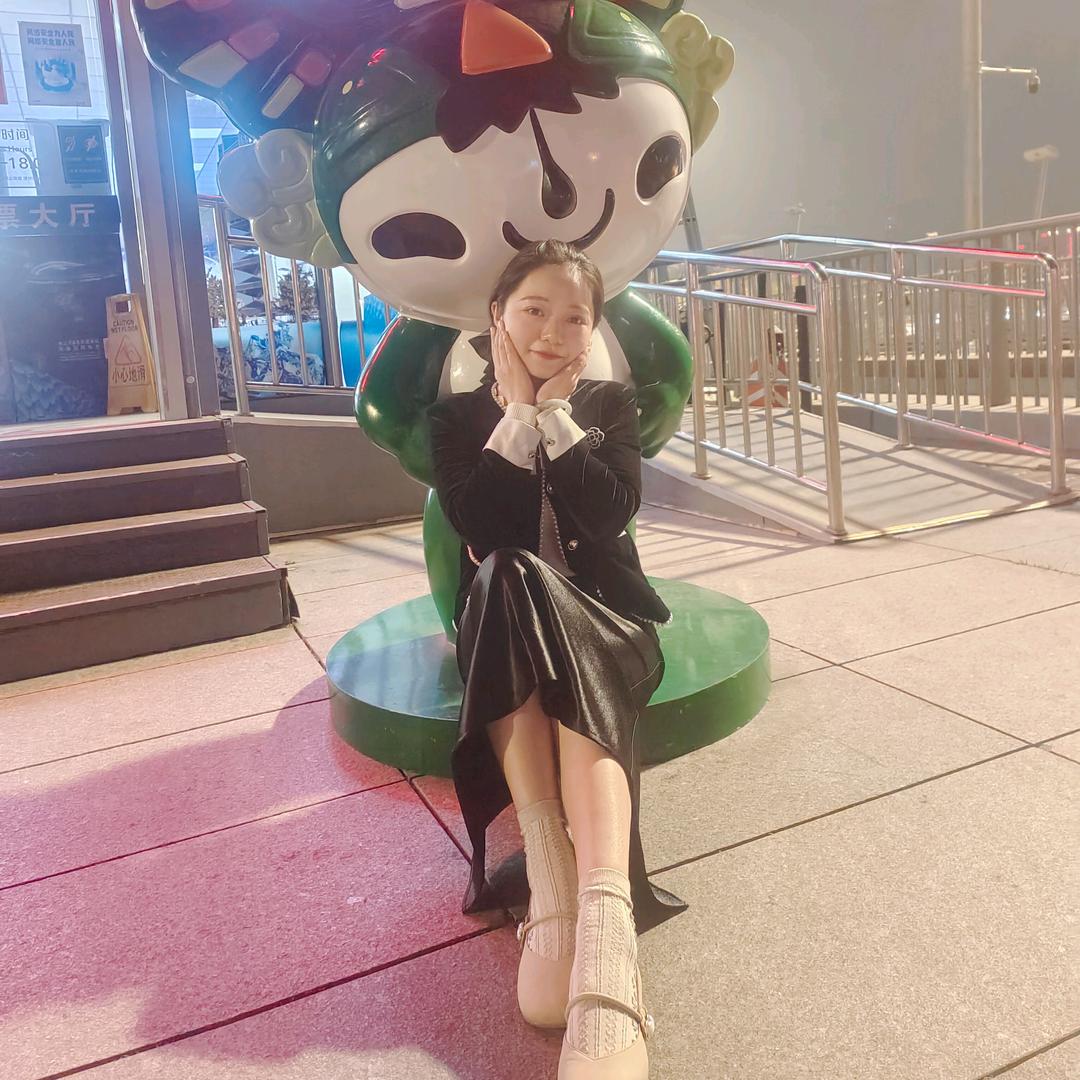 熬夜会变丑哦u‿ฺu✿ฺ