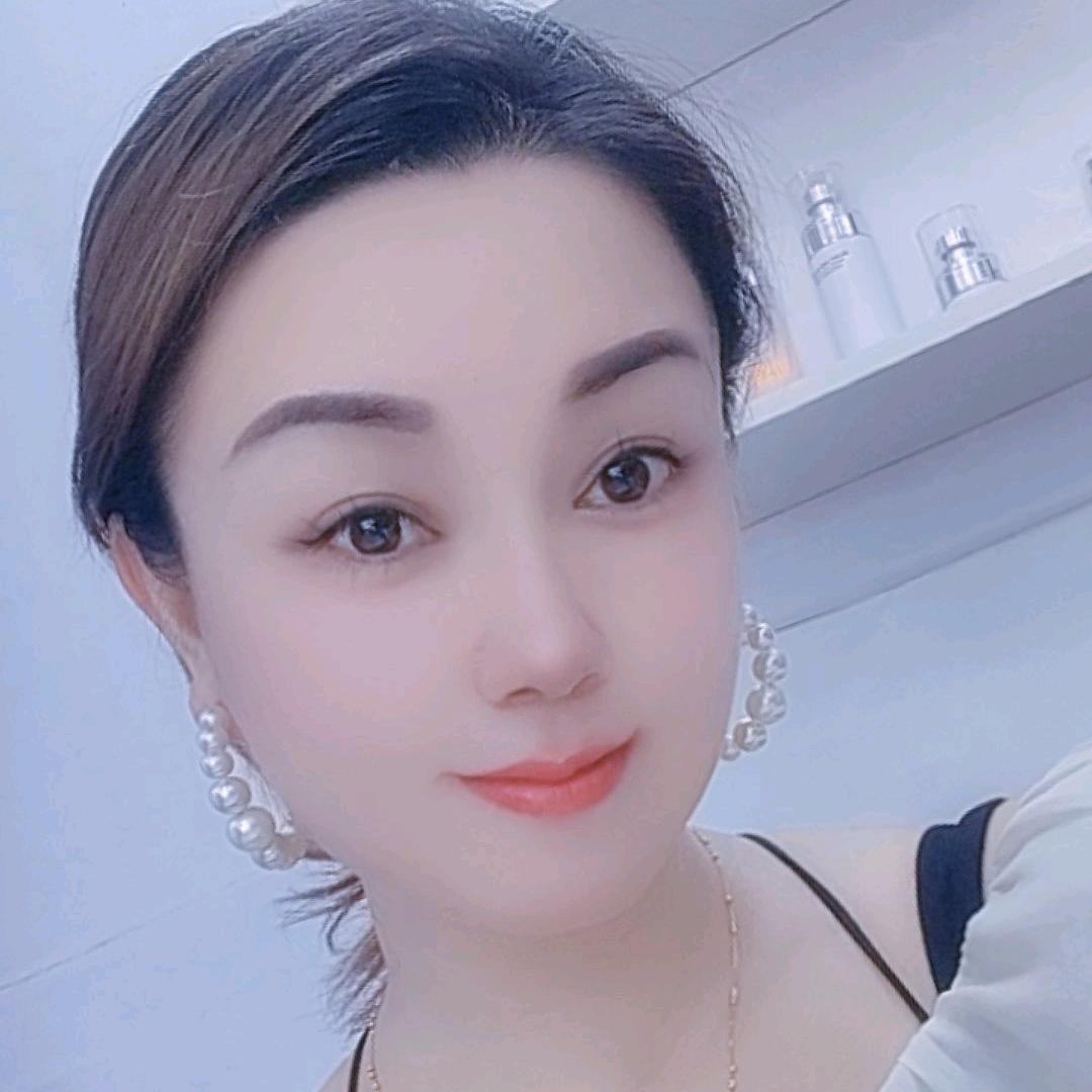 紫东来服饰