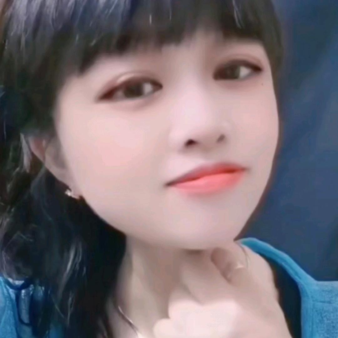 @.red flower
