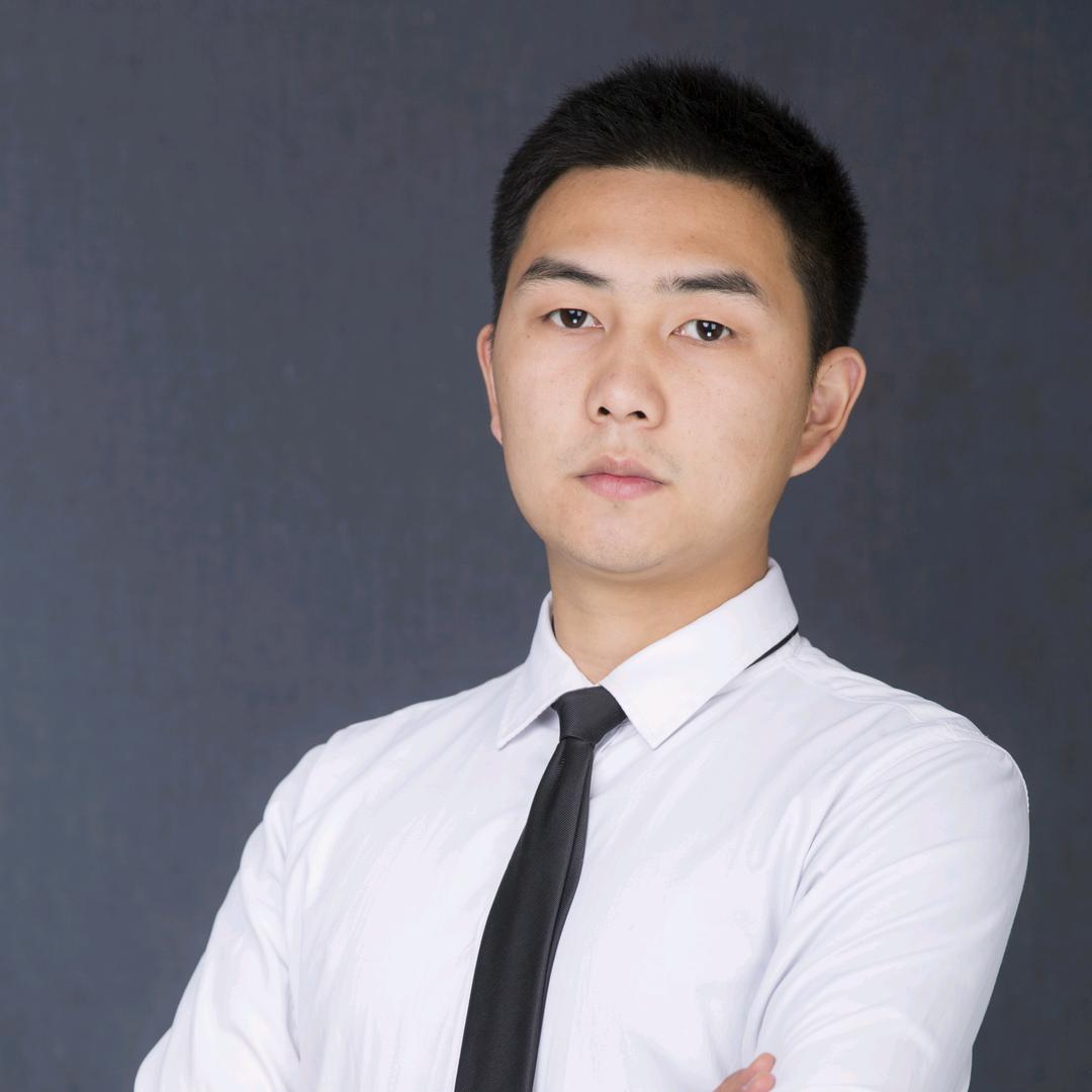 卖房子的胡小进