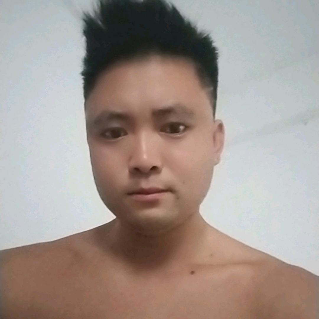 做一个坚强的男人。