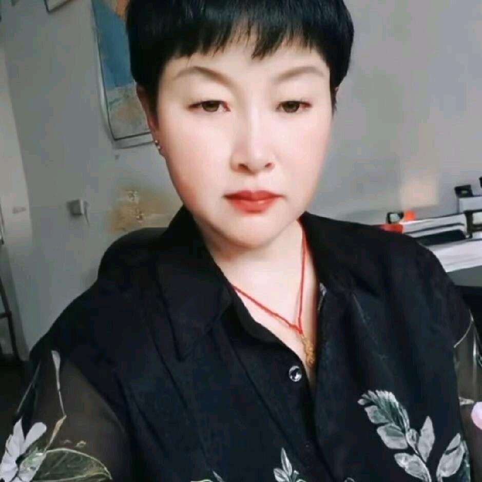 【周家】三丫头