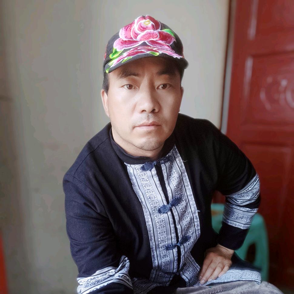 贵州   苗二哥