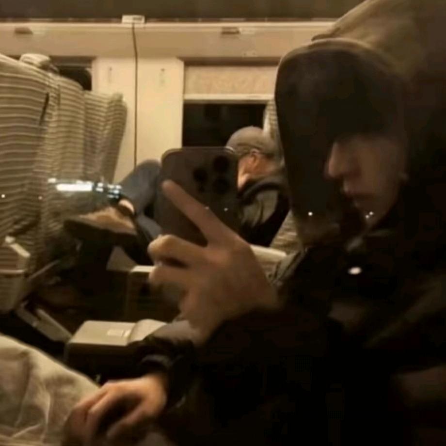 小江✨和平精英