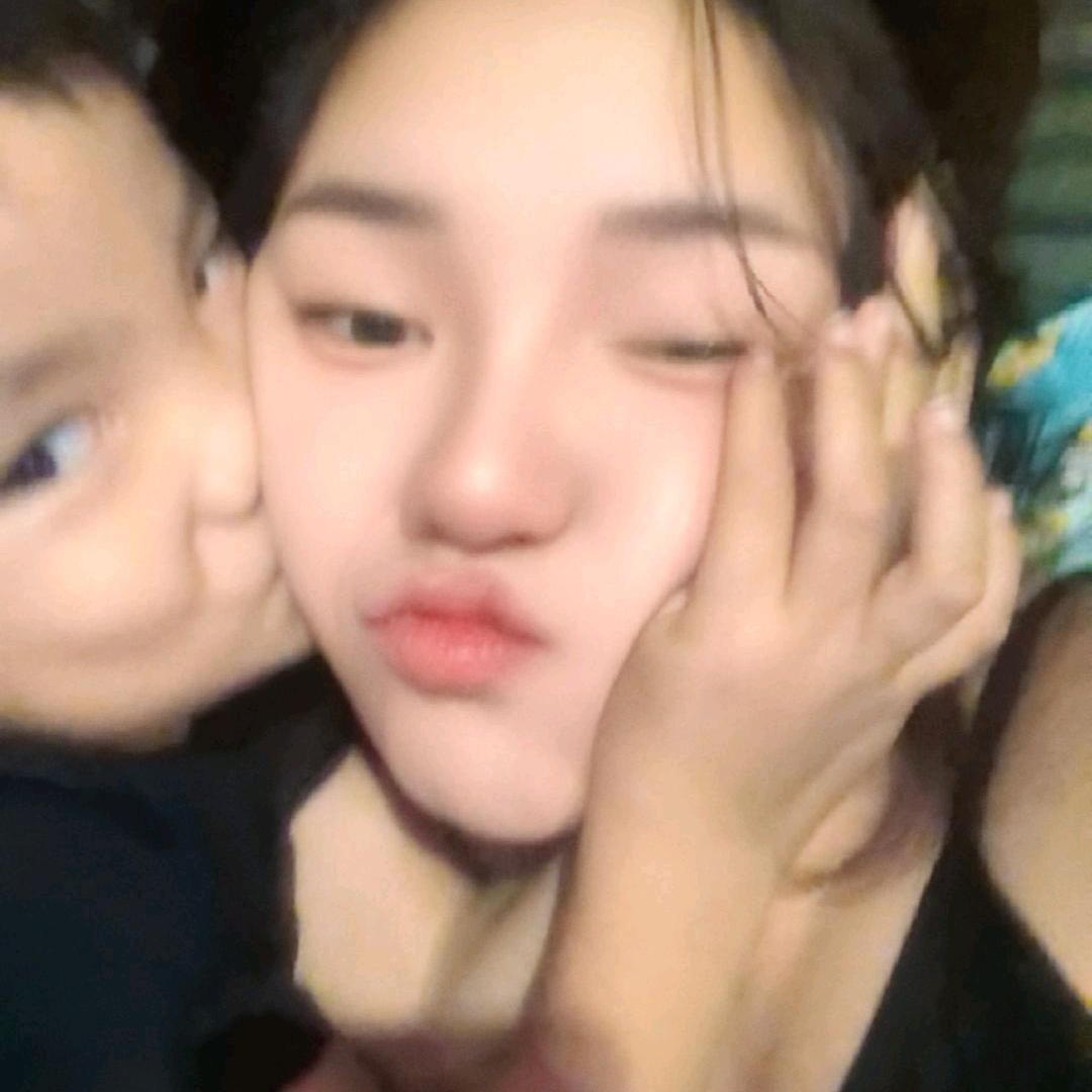 小红妹