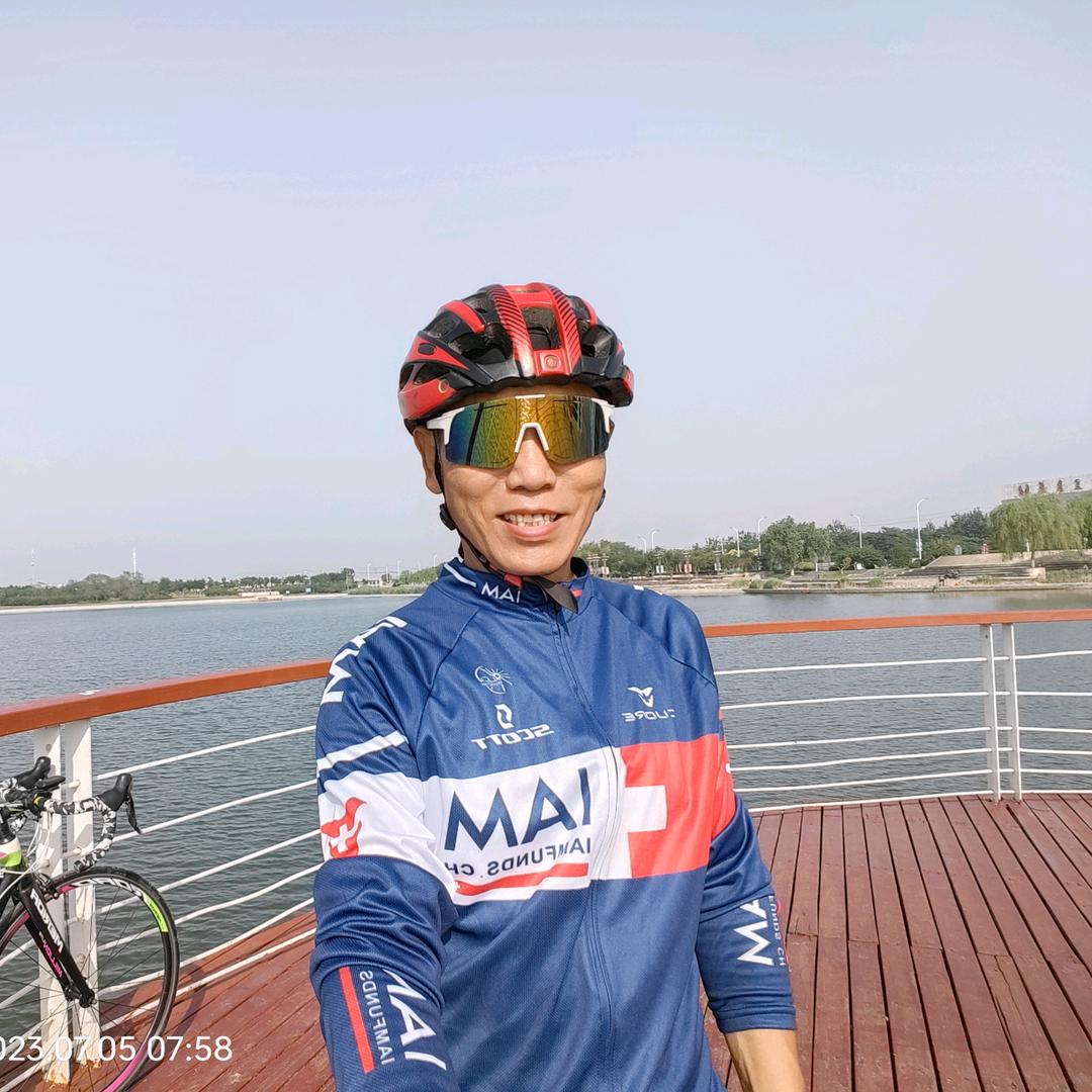 修养哥《骑行摄影》