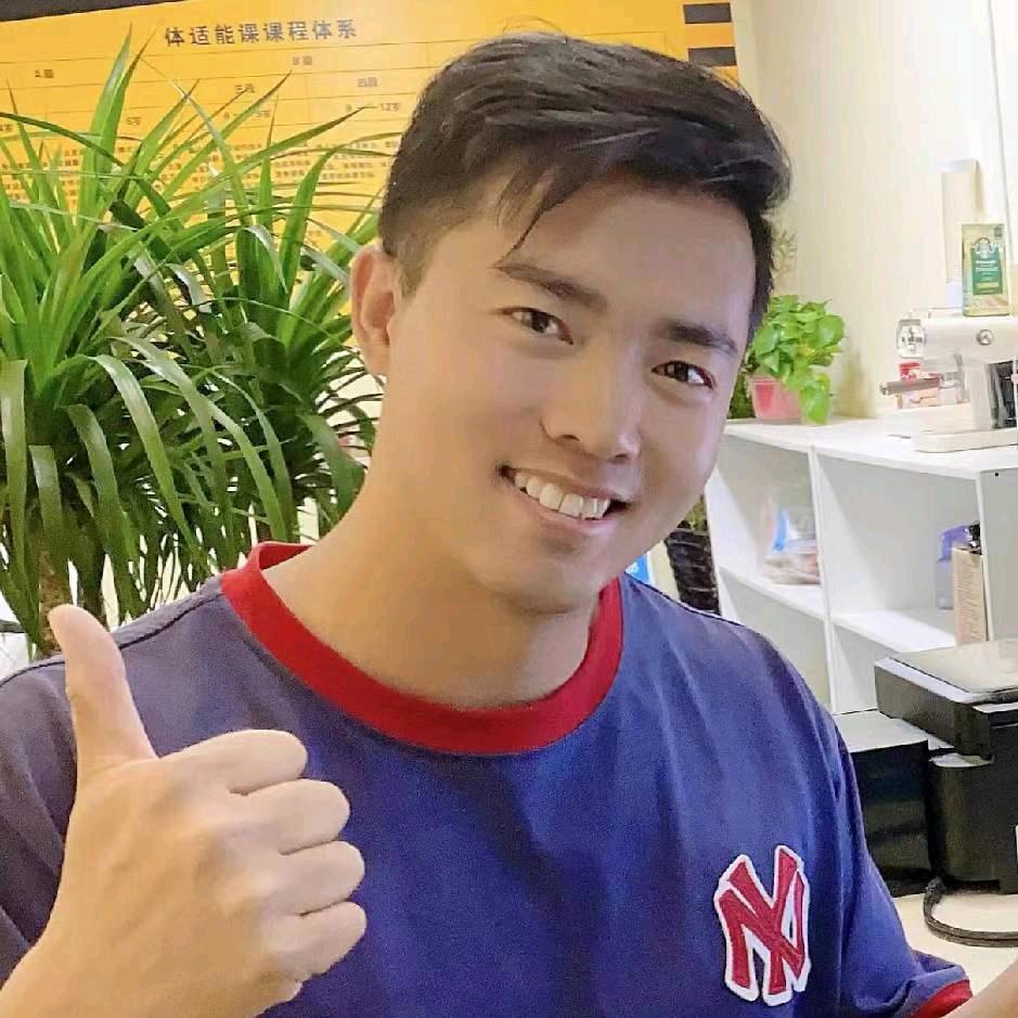 青岛能量壹佰体适能跑酷～阿杜