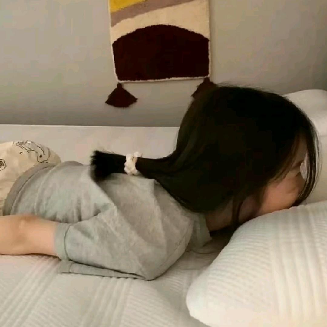 你怎么看起来笨笨的