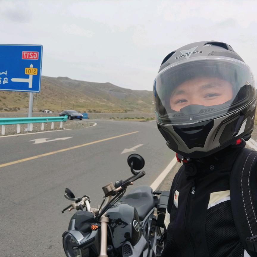 新疆吴彦祖总祖