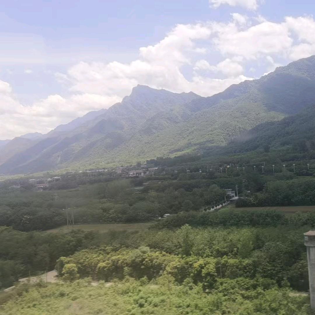 农村90后大丫头