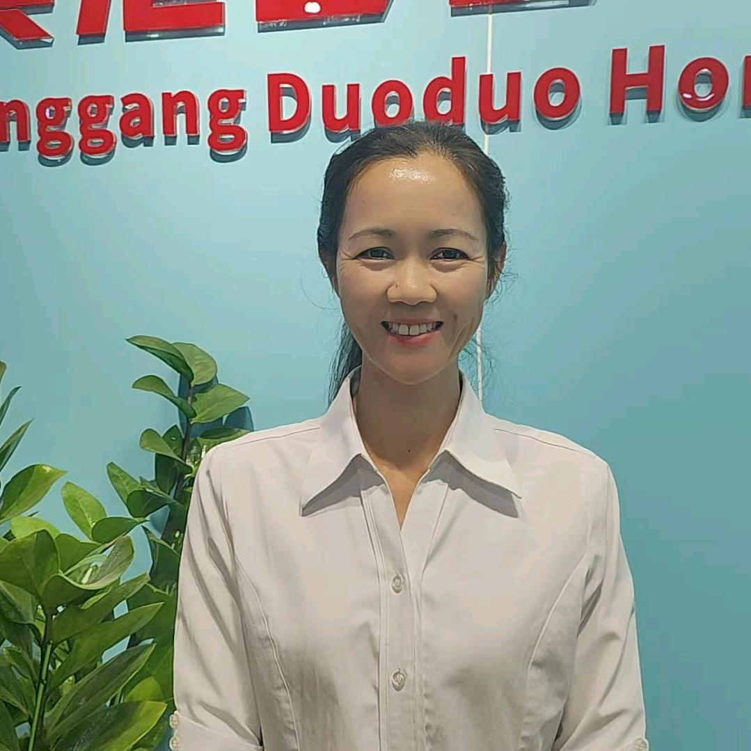 英港家政 英子老师