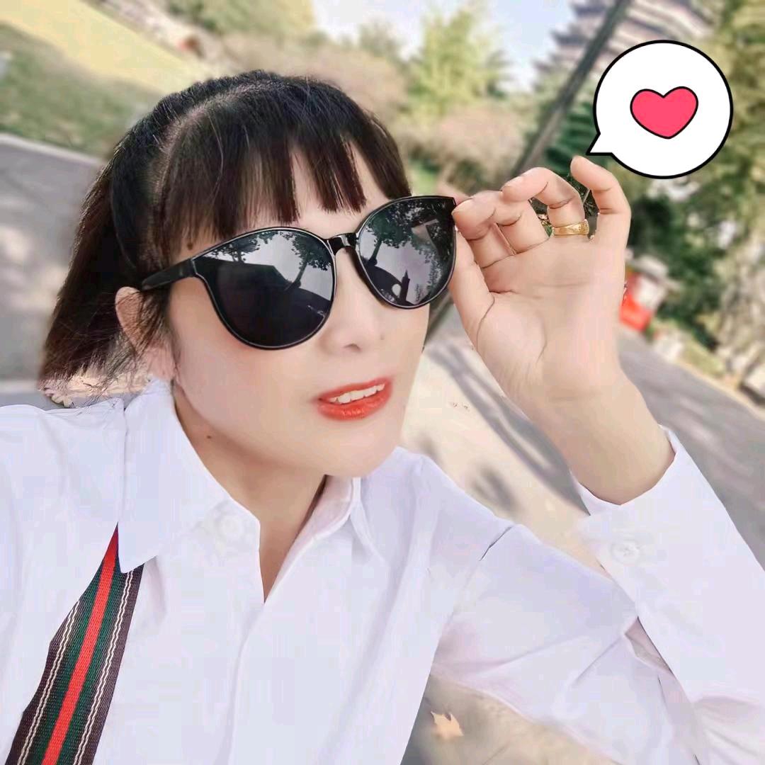 滨海二姐（只为余生笑）