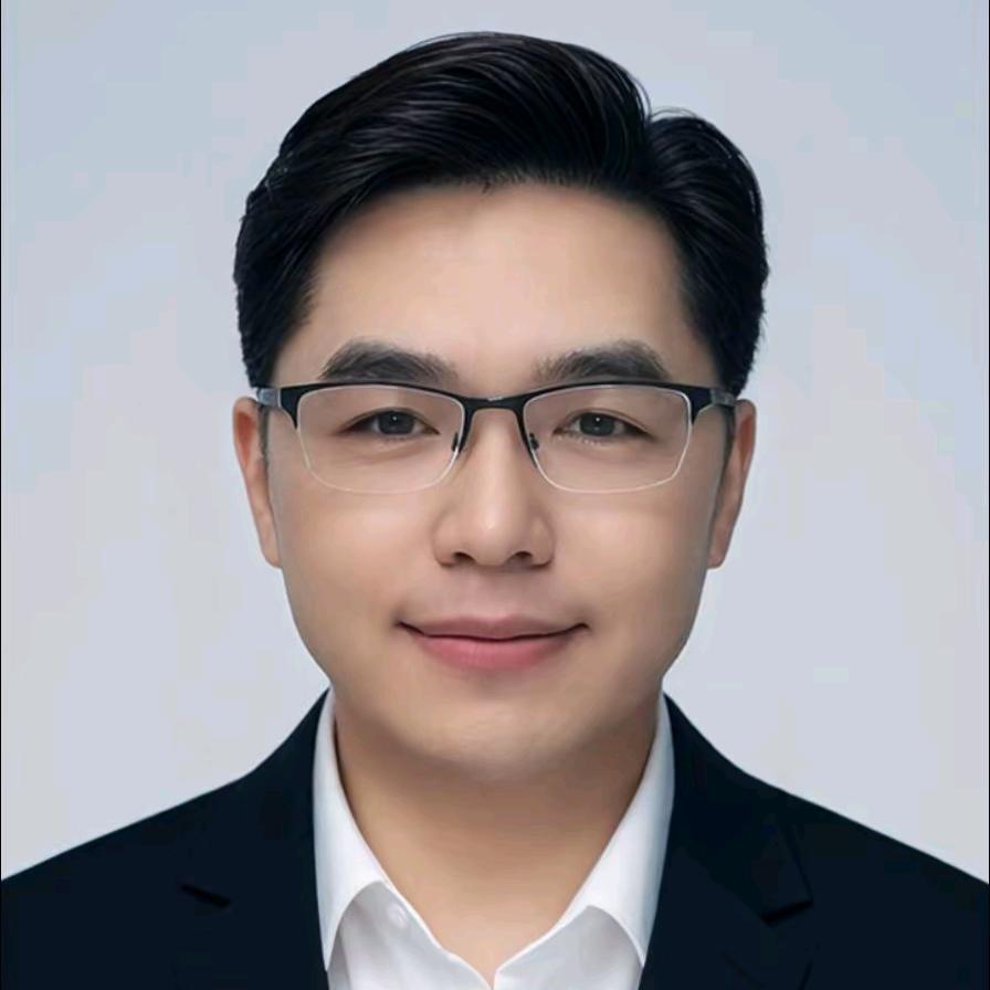 周 洲