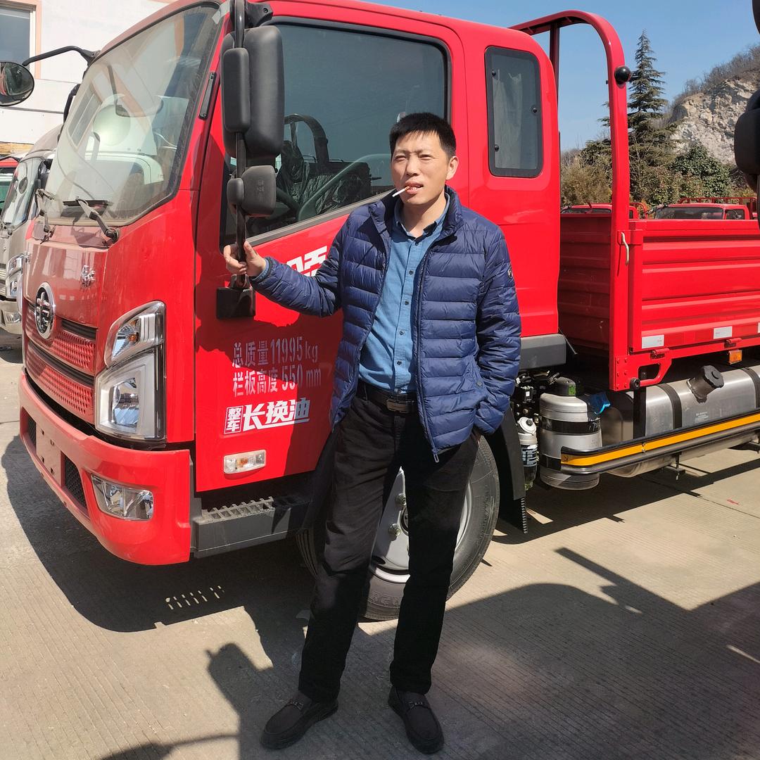 《楠铭汽车销售服务有限公司》王家铭