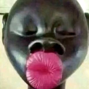 💋💋💋