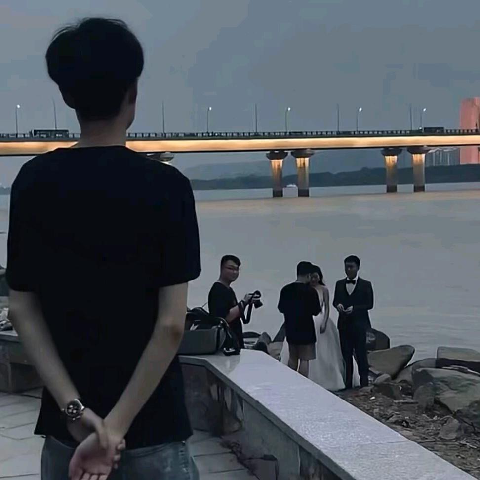 彬彬
