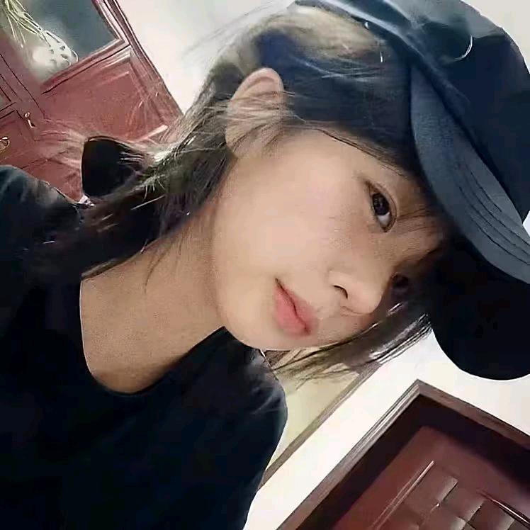 @少许天真忧郁_