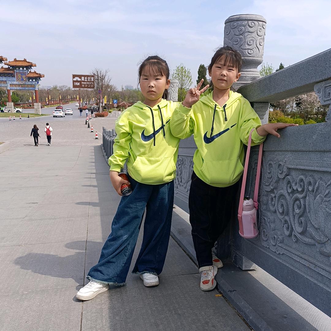 花开富贵幸福美满。