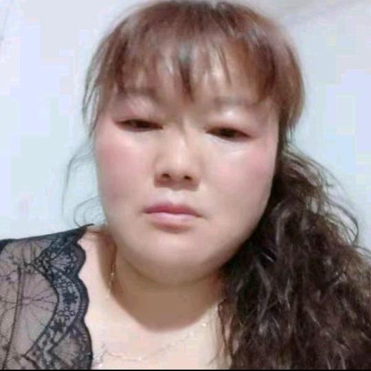 恩阳妹首播中午1点十分开播
