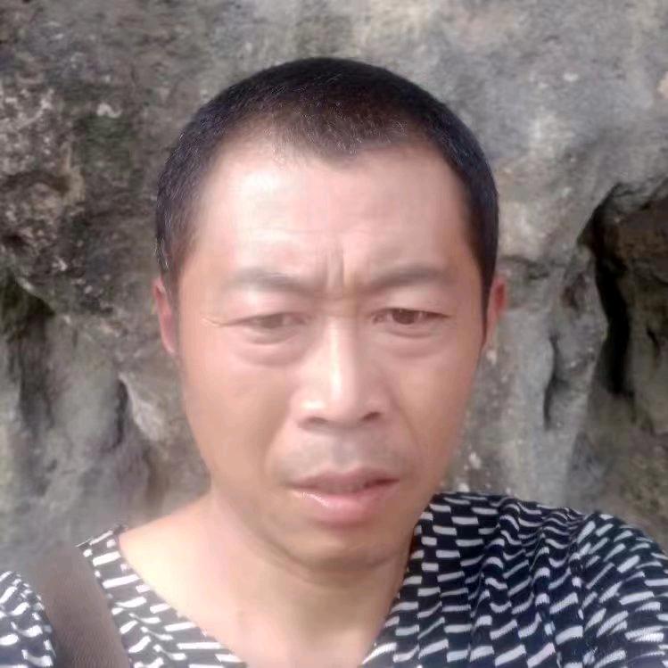 歪嘴李哥