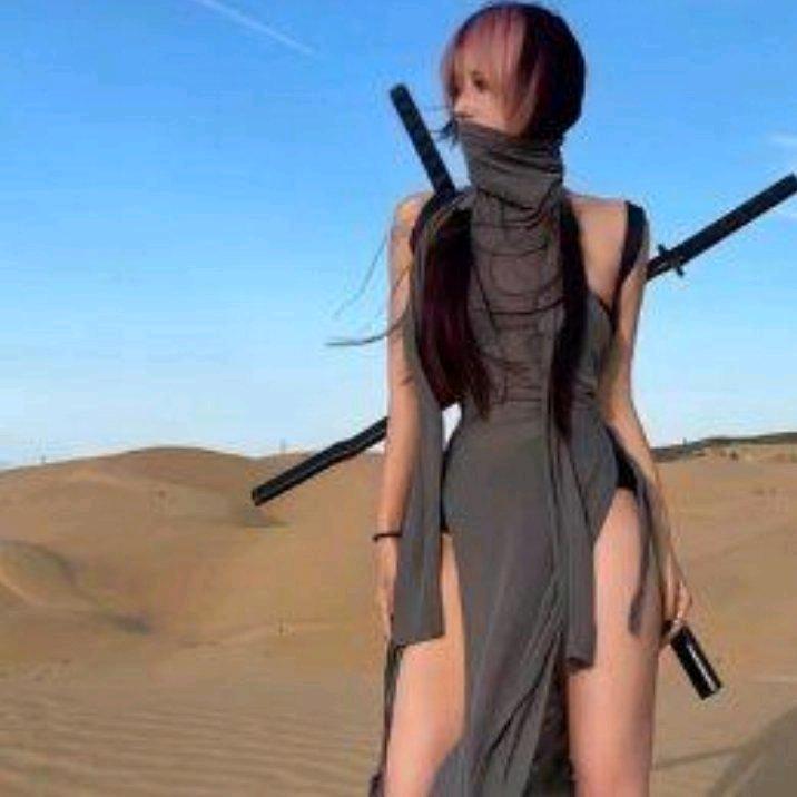 姀烁
