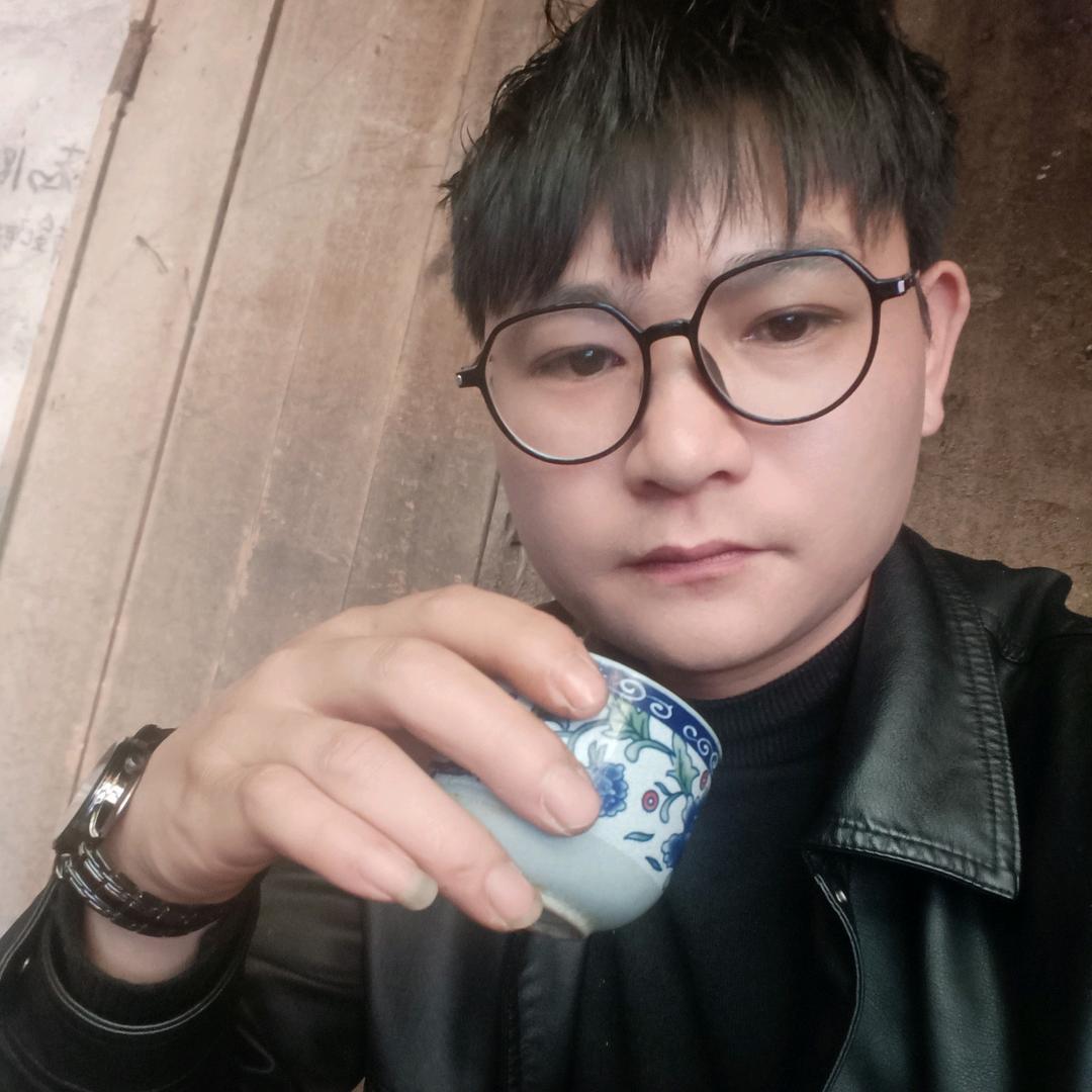拥 鲍 每一种 生活