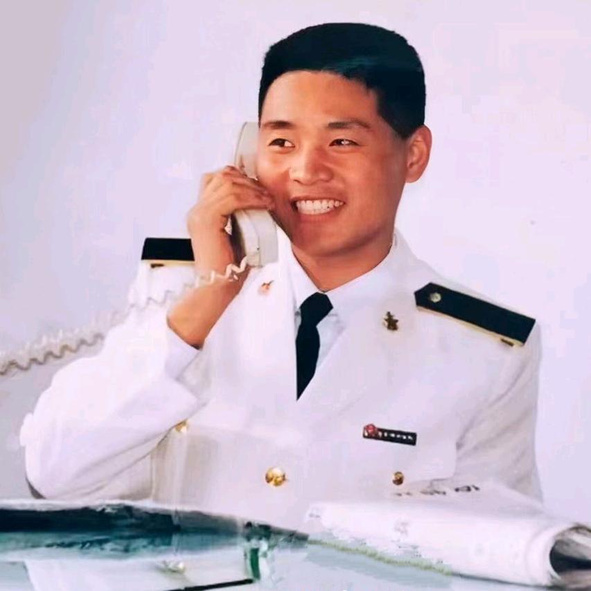 @阿赵（潜水员）