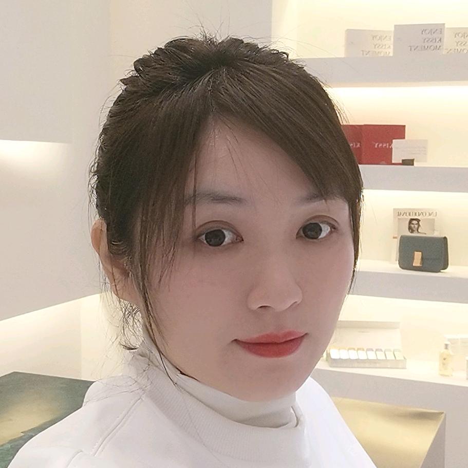 静静💃