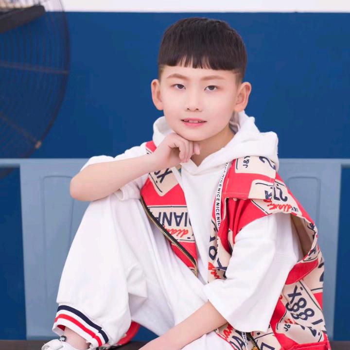 记忆里的刚
