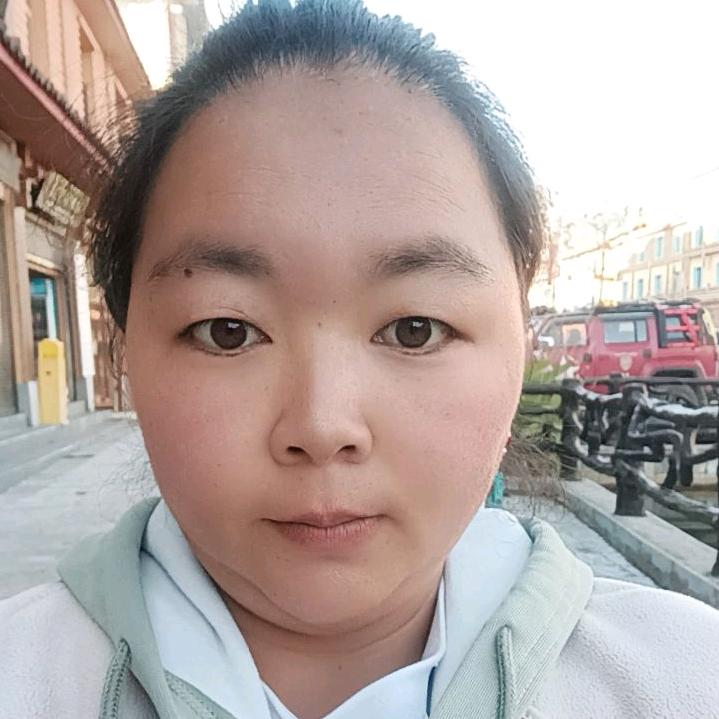 ℒᎭℯ梦醒🌺心微凉🌺