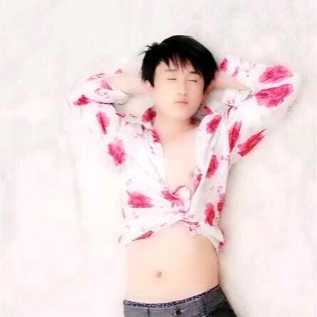 🚬ℳᥫᩣ💰大叔 ღ᭄