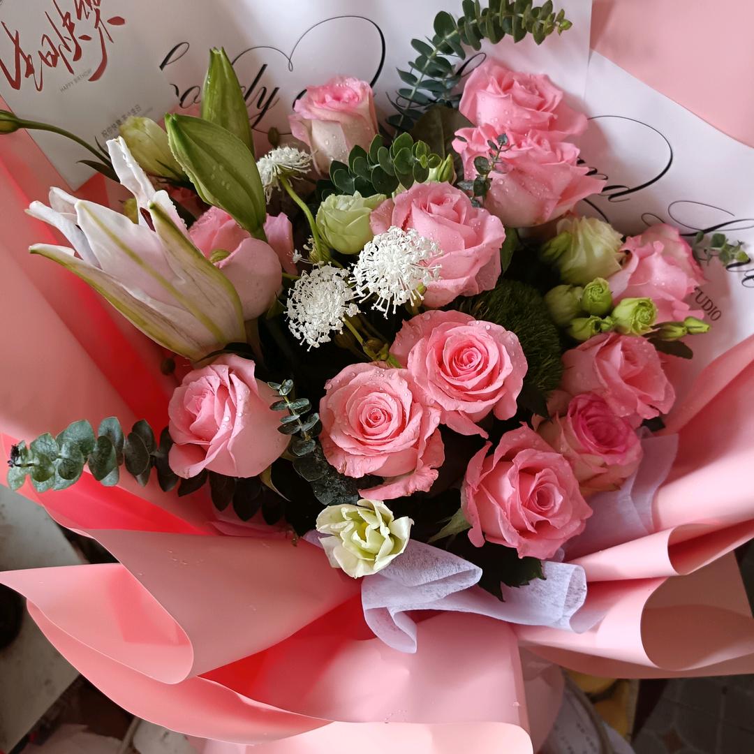 ♥(｡￫lv娜￩｡)♥