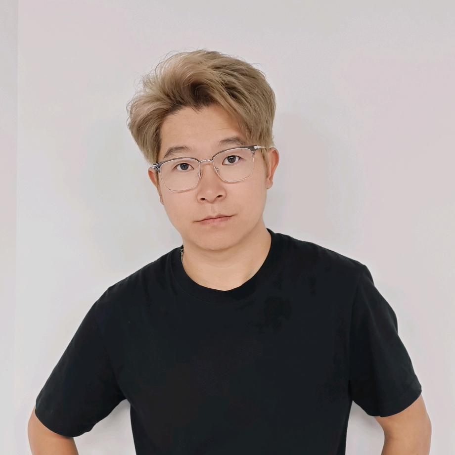 烫发专家小余哥