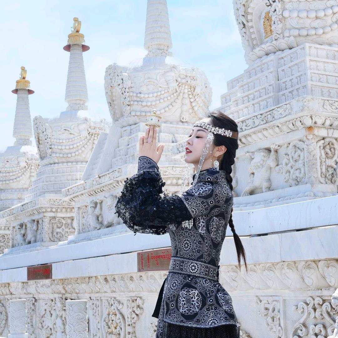 遇见，最好的自己（请勿连续点赞）