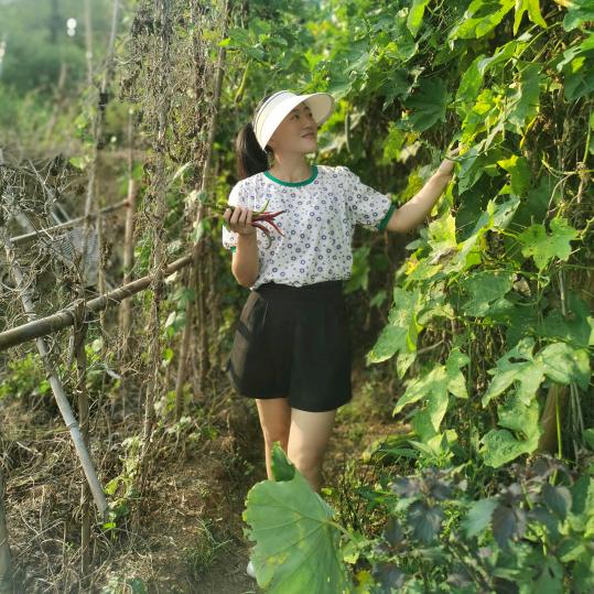 在宁乡做土特产的杨杨