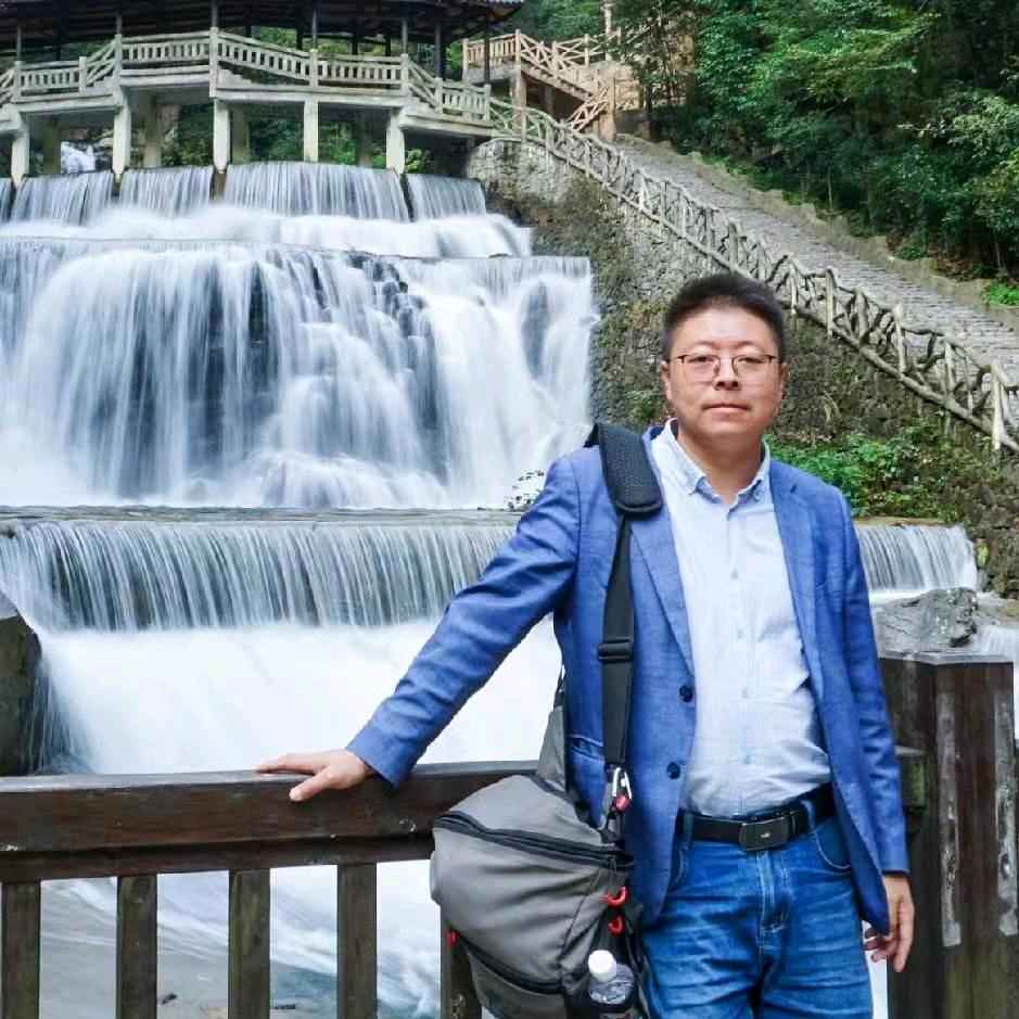 旭哥带你耍