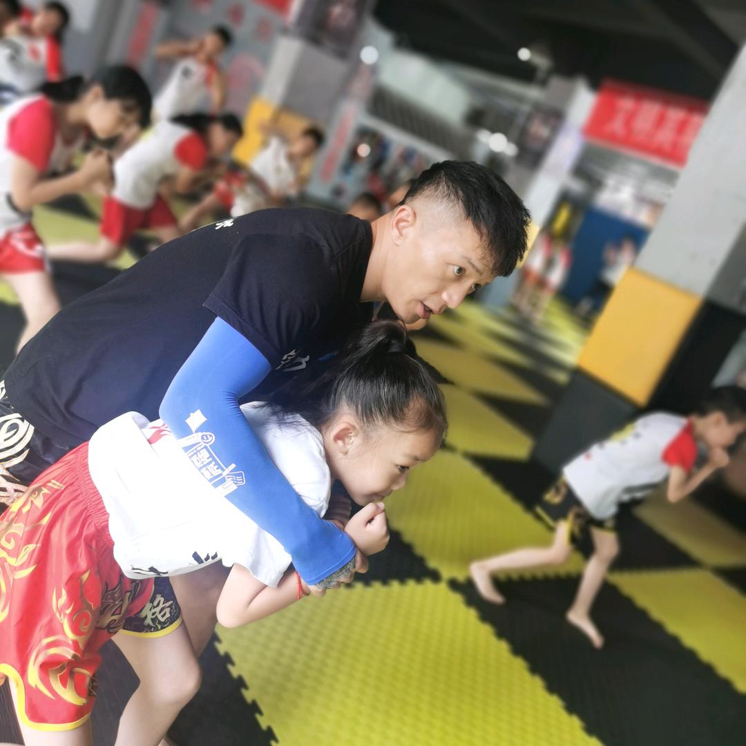 战斗力拳馆官方号