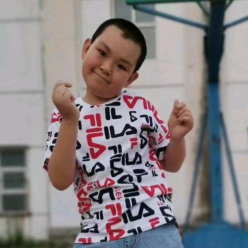 贵在健康（可代拼）