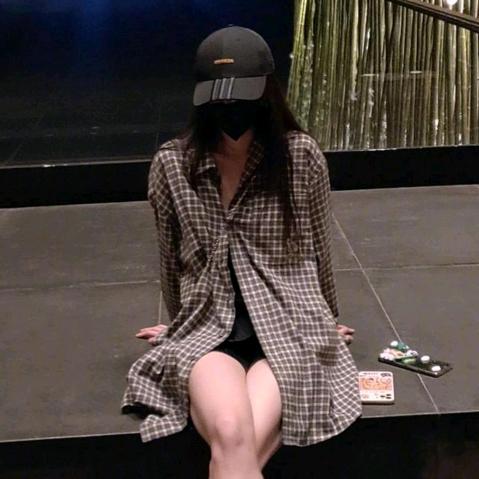 漫漫.头像