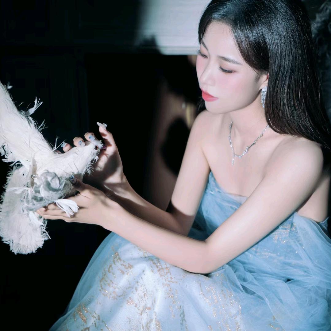 小薇薇💕