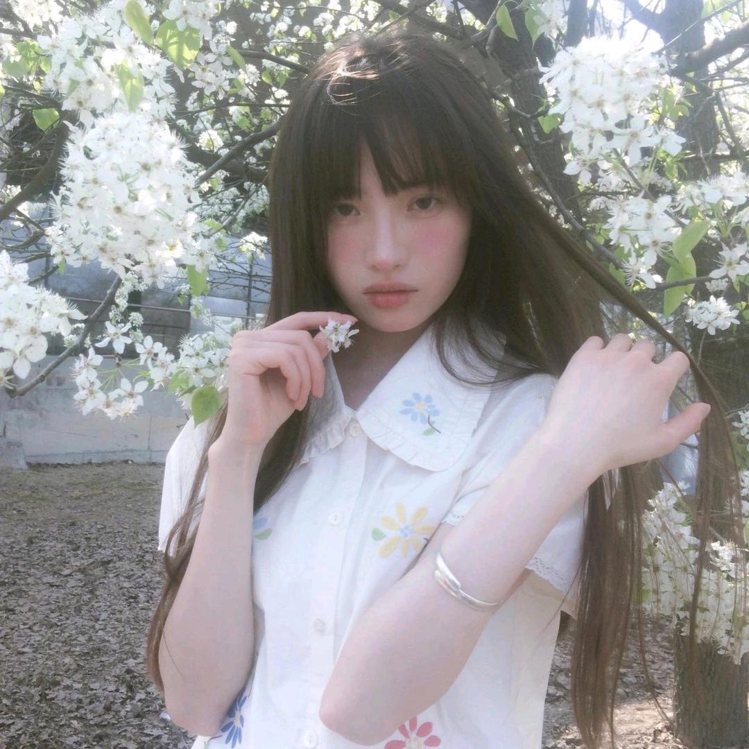 🕊