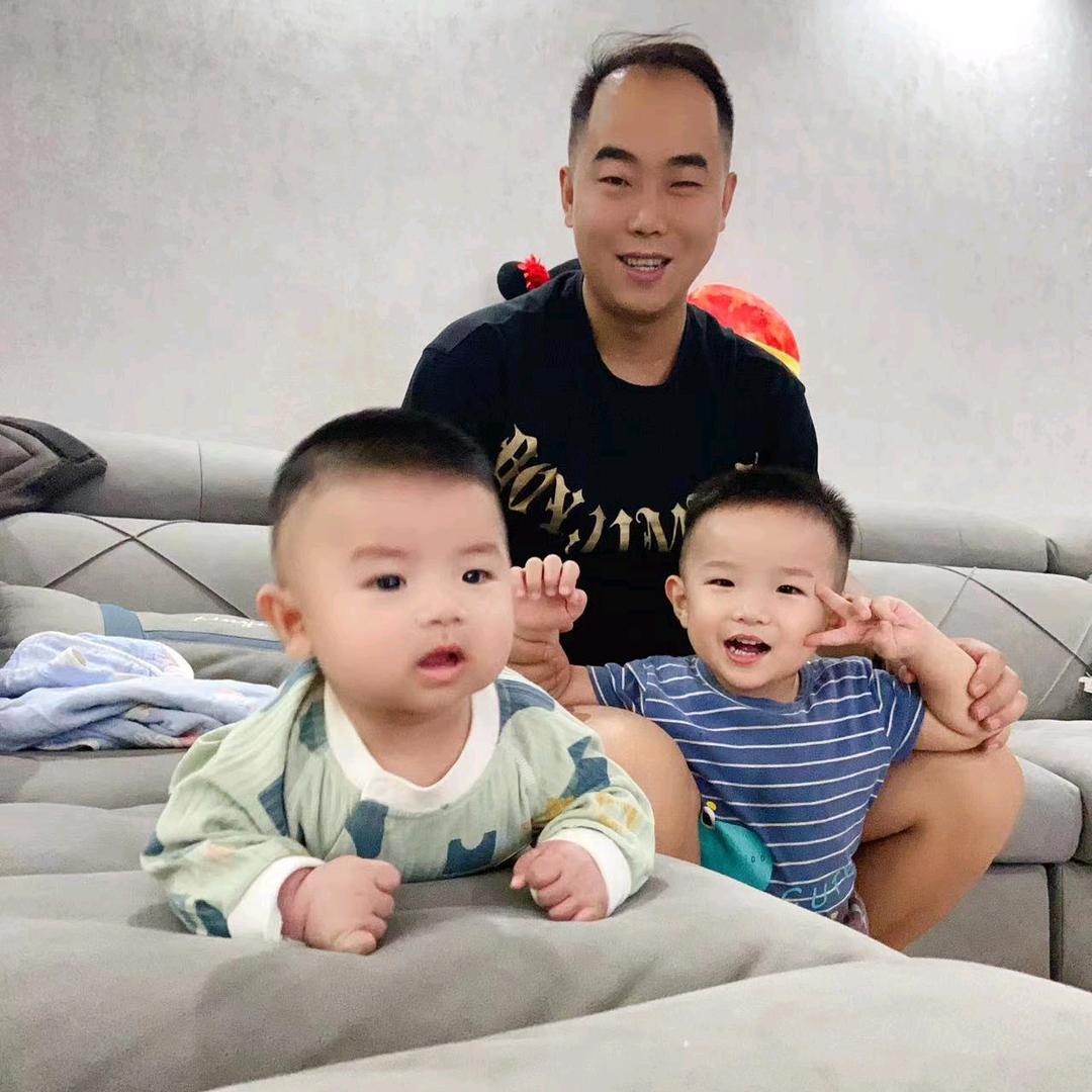 龙龙