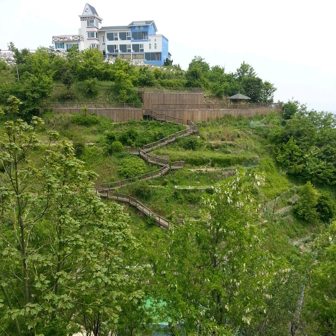LIU